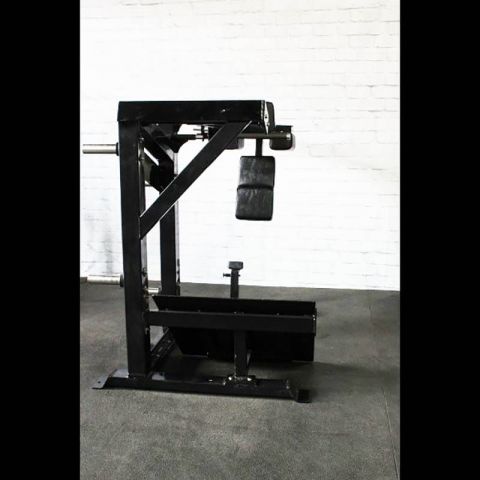Присед маятниковый Gymmaster SSB-14